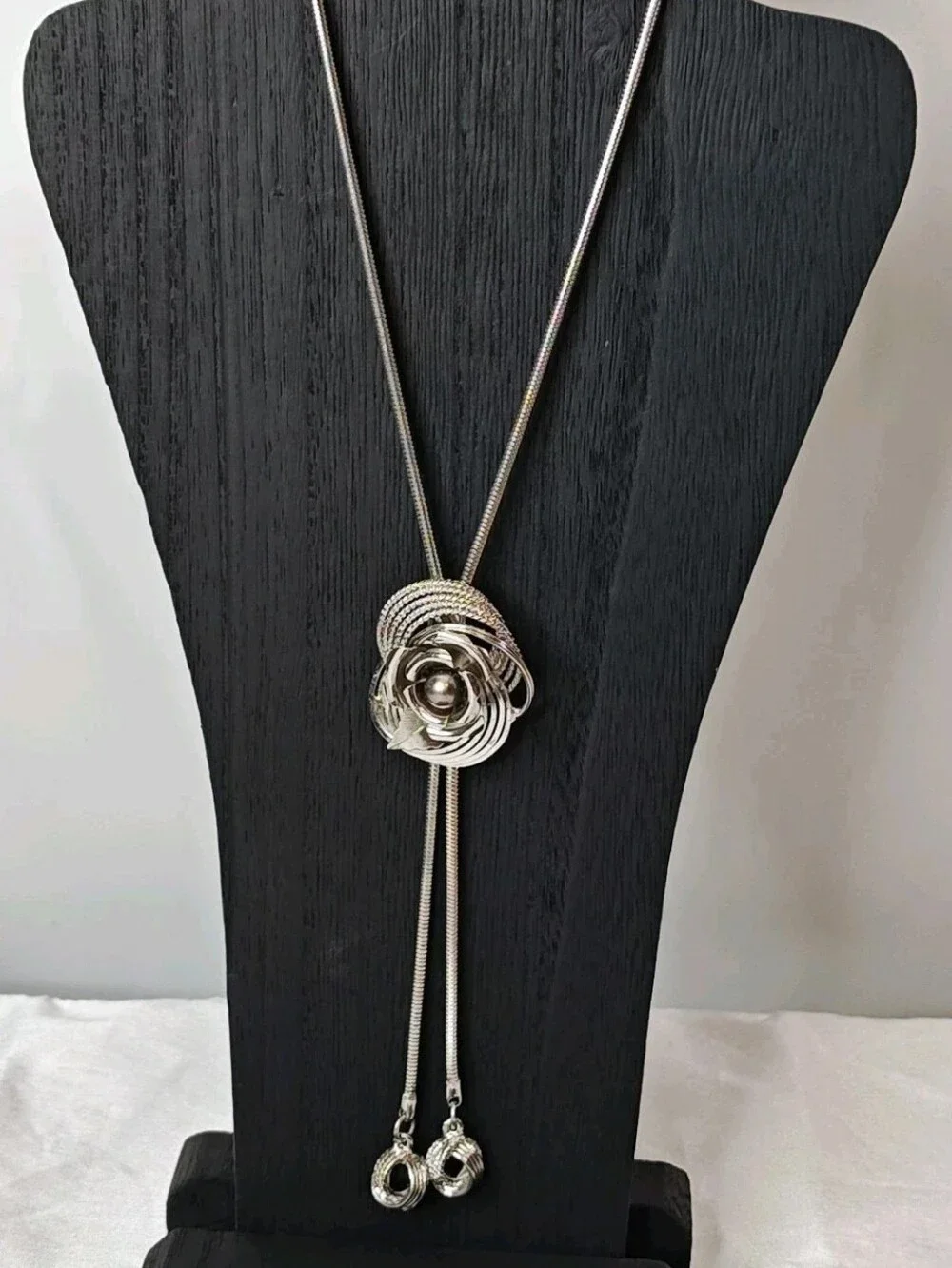 Western Rose Bolo Tie Necklace 3D Dome Flower Slider Silver Tone Snake Chain 16